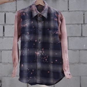 pink sleeved galaxy flannel.